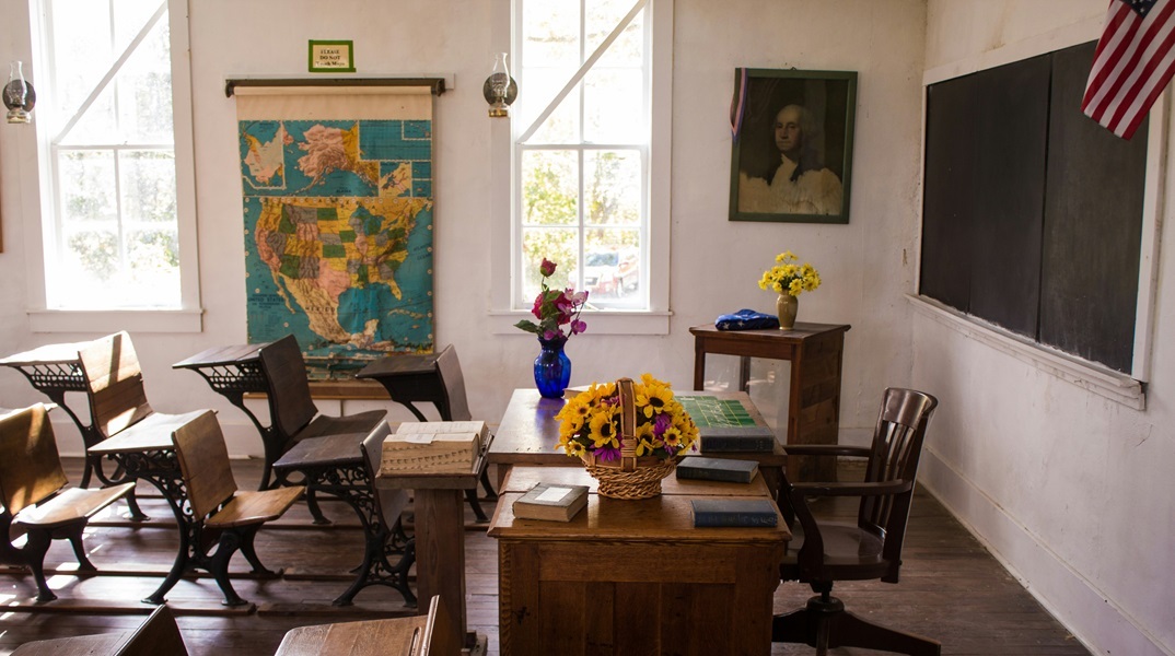 Όρεγκον: Κατηγορίες για σεξουαλική κακοποίηση κοριτσιού επί 4 χρόνια για πρώην διευθυντή χριστιανικού σχολείου