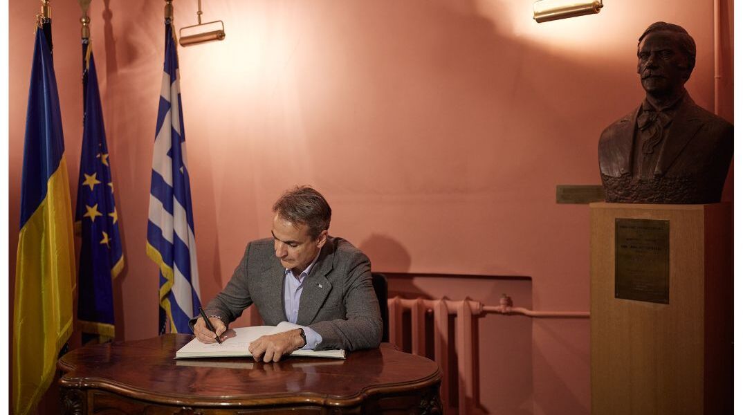 Κυριάκος Μητσοτάκης: Το μήνυμα στο μουσείο της Φιλικής Εταιρείας