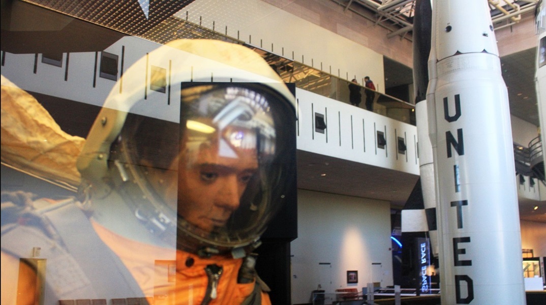 Σαν σήμερα, τα διαστημικά ταξίδια του ανδρείκελου Ivan Ivanovich