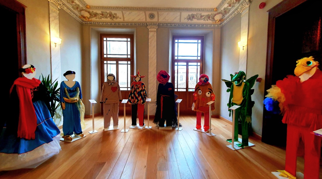 Στολές από το Καρναβάλι της Ξάνθης