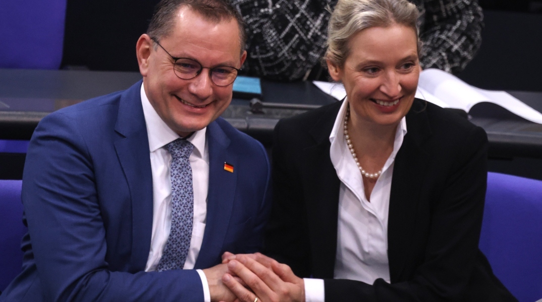 Στο εδώλιο η «Εναλλακτική για τη Γερμανία» - Ύποπτη για ακροδεξιά δράση