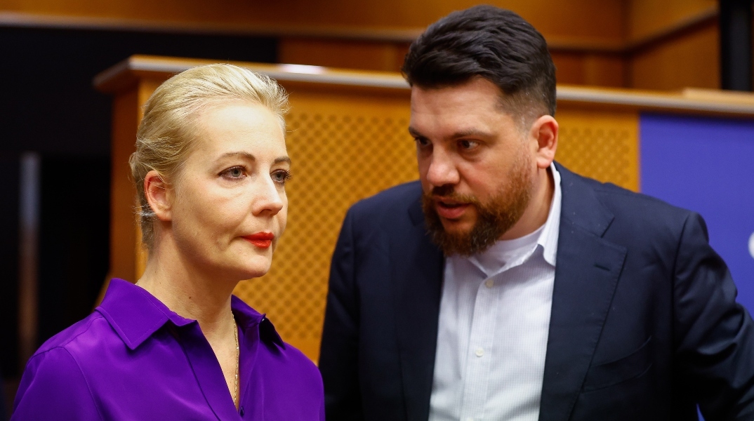 Ναβάλνι: Βίαιη επίθεση με σφυρί δέχτηκε συνεργάτης του στη Λιθουανία 