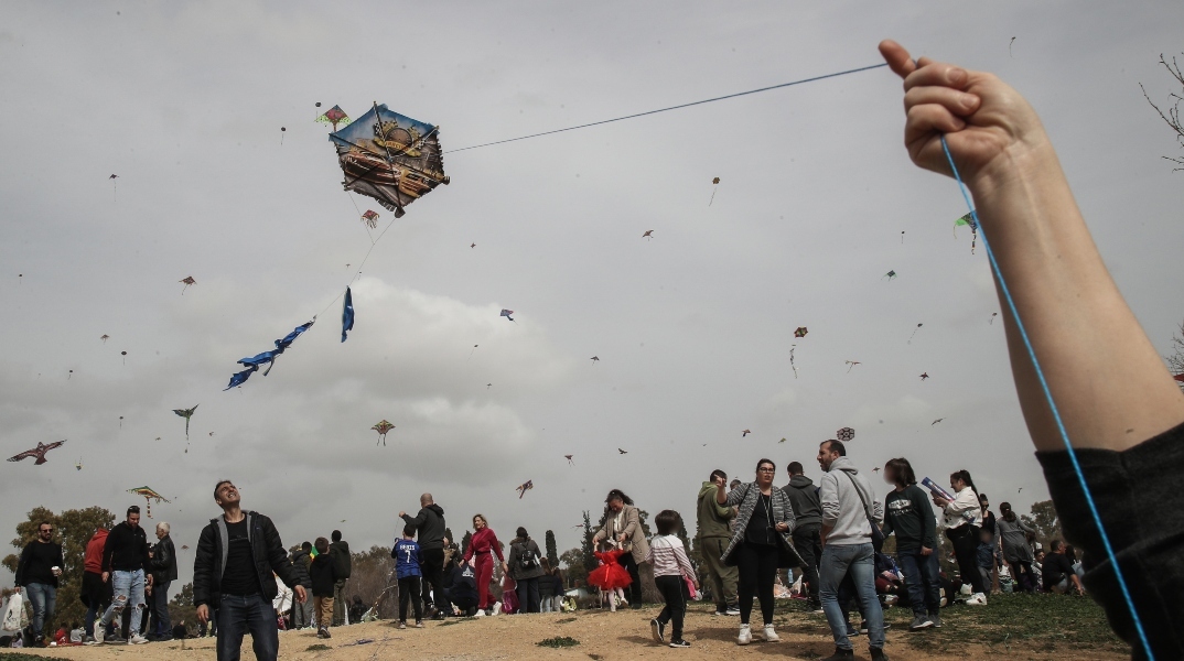 Καθαρά Δευτέρα: Με τι καιρό θα πετάξουμε χαρταετό