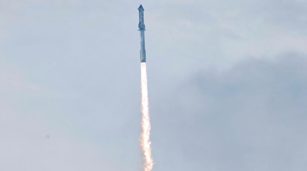Διαλύθηκε το Starship της SpaceX κατά την επιστροφή του αλλά ο «στόχος επετεύχθη»