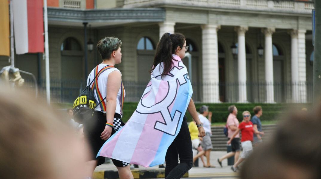 Ακαδημαϊκός «πόλεμος» σε κορυφαίο περιοδικό σπουδών φύλου με αφορμή το «queer»