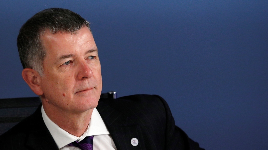 Αγγλία: O επικεφαλής της MI6 παραιτήθηκε από λέσχη αποκλειστική για άνδρες