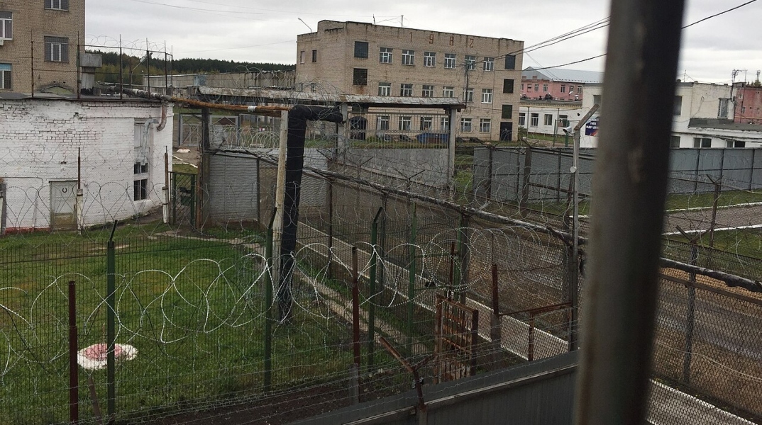 Κλείνουν οι φυλακές στη Ρωσία καθώς πολλοί κρατούμενοι πολεμούν στην Ουκρανία