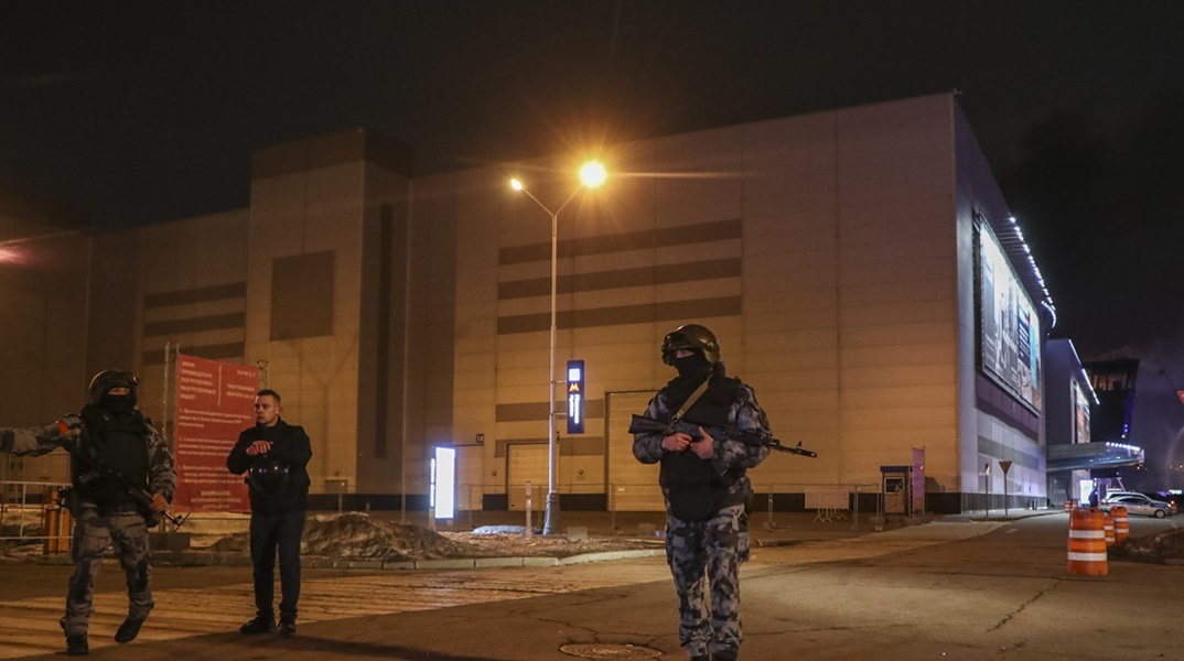 Ο ISIS έδωσε στη δημοσιότητα φωτογραφία των φερόμενων δραστών του μακελειού στη Μόσχα