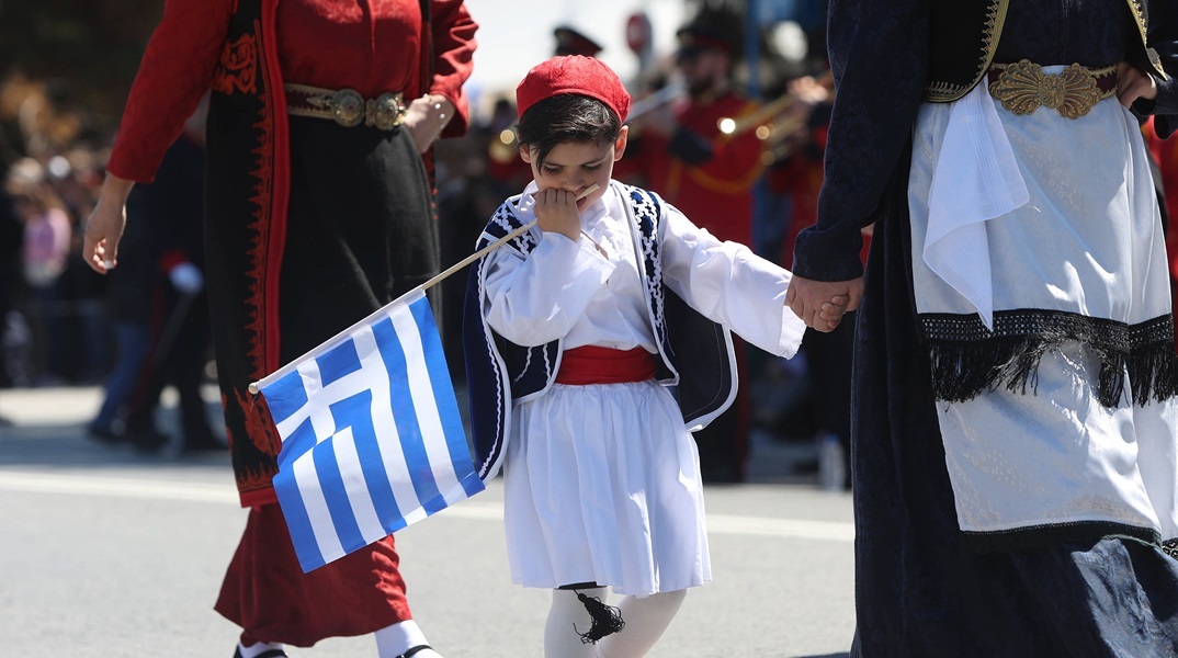 Αίθριος με τοπικές νεφώσεις ο καιρός την 25η Μαρτίου - Πού θα βρέξει 