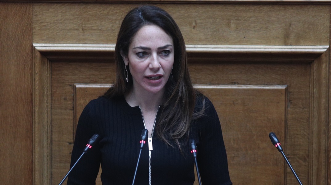 Δόμνα Μιχαηλίδου: Δεν έδωσε η κυβέρνηση παραποιημένο υλικό - Η κοινή λογική δε χρειάζεται «μονταζιέρες»