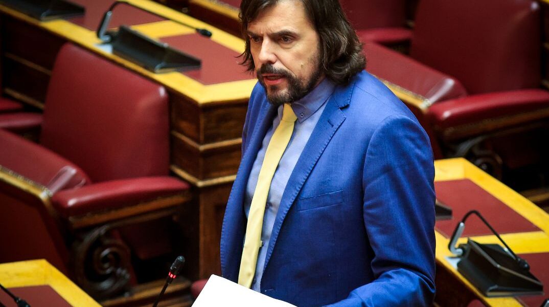 ΠΑΠΠΑΣ ΠΕΤΡΟΣ ΣΥΡΙΖΑ ΣΥΖΗΤΗΣΗ ΕΠΙΚΑΙΡΩΝ ΕΡΩΤΗΣΕΩΝ ΣΤΗΝ ΟΛΟΜΕΛΕΙΑ ΤΗΣ ΒΟΥΛΗΣ (ΓΙΩΡΓΟΣ ΚΟΝΤΑΡΙΝΗΣ/EUROKINISSI)