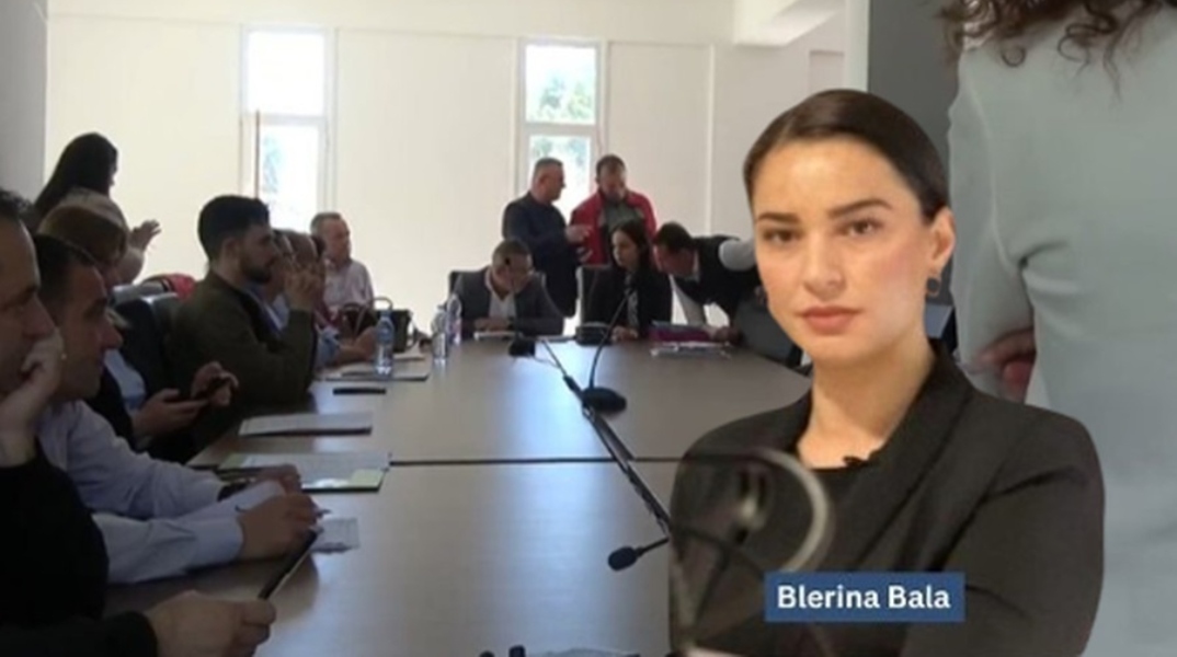 Χειμάρρα: Ένταση στη ψηφοφορία για τη νέα Δήμαρχο που όρισε ο Έντι Ράμα