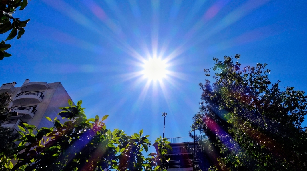 Γενικά αίθριος θα είναι ο καιρός αύριο Δευτέρα 1η Απριλίου, με αραιές νεφώσεις κατά περιόδους