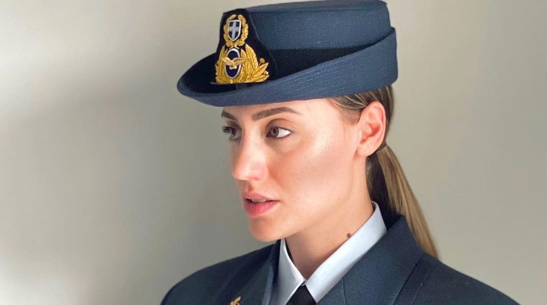 Η Άννα Κορακάκη ορκίστηκε Ανθυποσμηναγός στην Πολεμική Αεροπορία 