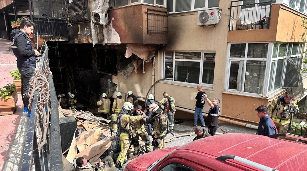 Τραγωδία στην Κωνσταντινούπολη - 27 οι νεκροί από τη μεγάλη πυρκαγιά στην περιοχή Γκαϊρέτεπε