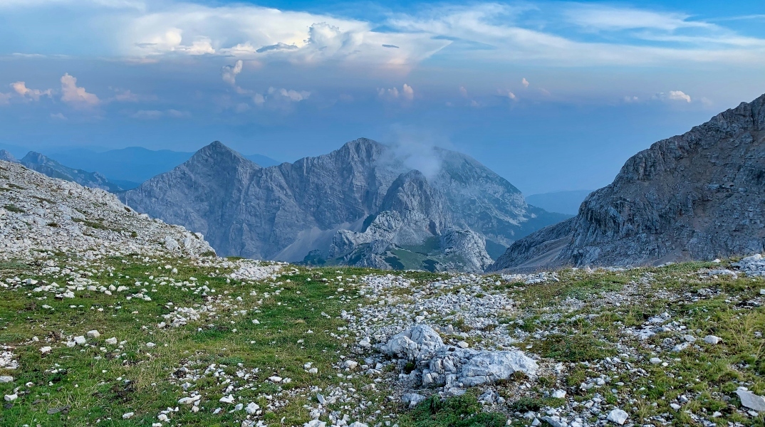 Γενικά αίθριος θα είναι ο καιρός αύριο Πέμπτη με λίγες νεφώσεις