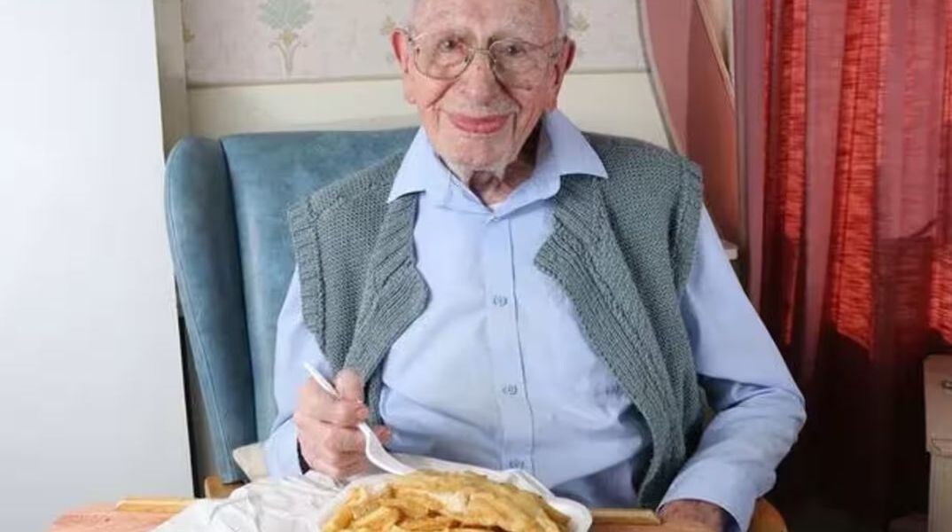 Bρετανία: Ο γηραιότερος άνθρωπος στον κόσμο