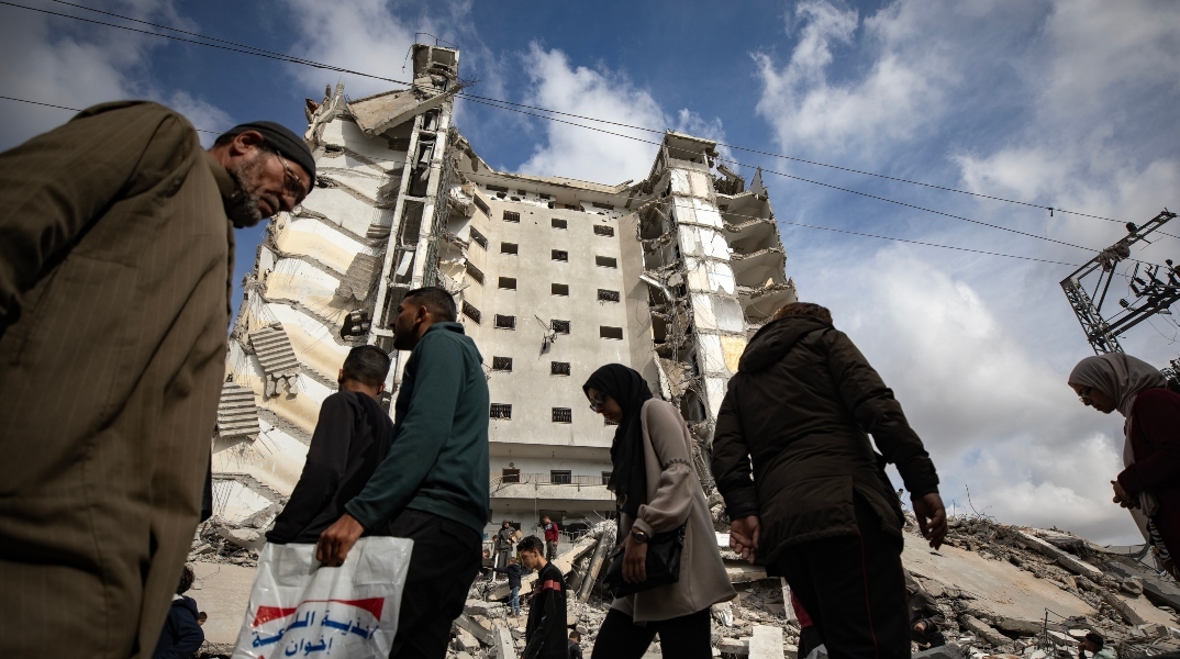 Το Ισραήλ ετοιμάζεται για επιχειρήσεις στη Ράφα - Επιστρέφουν οι κάτοικοι στην Χαν Γιουνίς 