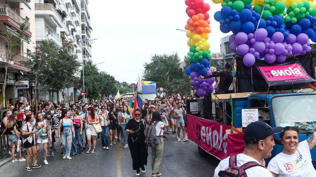 Europride: Παρουσιαστές οι Καπουτζίδης και Σεργουλόπουλος 