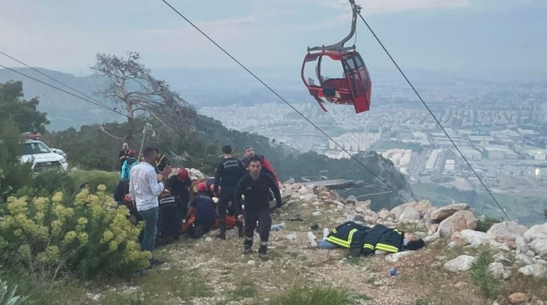 Τραγωδία στην Τουρκία: Τελεφερίκ συγκρούστηκε σε στύλο - 1 νεκρός και δεκάδες εγκλωβισμένοι στον αέρα