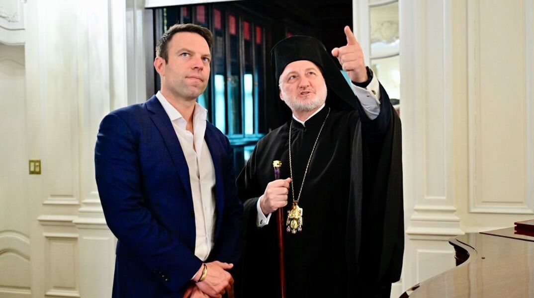 Κασσελάκης: Όταν βαφτίστηκα σχηματίστηκε ένας Σταυρός από το λάδι