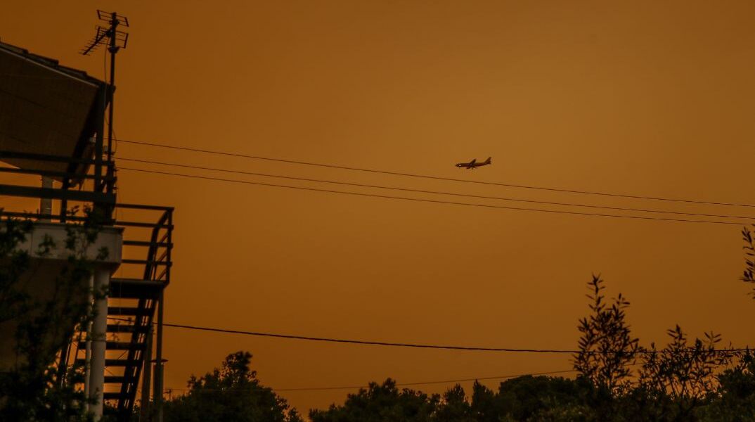 Minerva Red: H επέλαση της αφρικανικής σκόνης από δορυφόρο της NASA