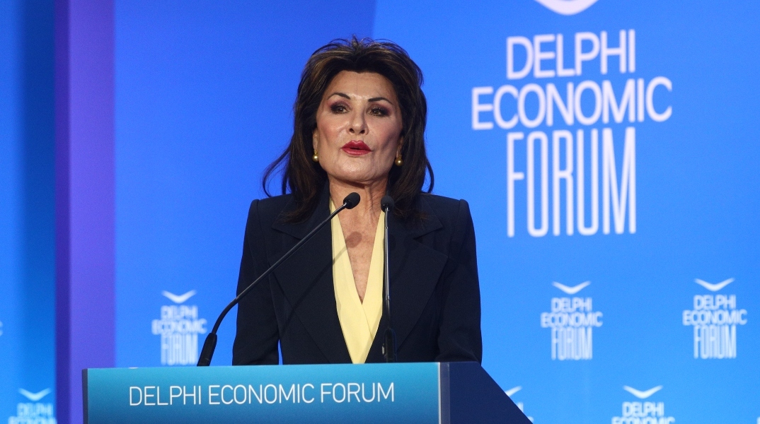 Η Γιάννα Αγγελοπούλου-Δασκαλάκη. 