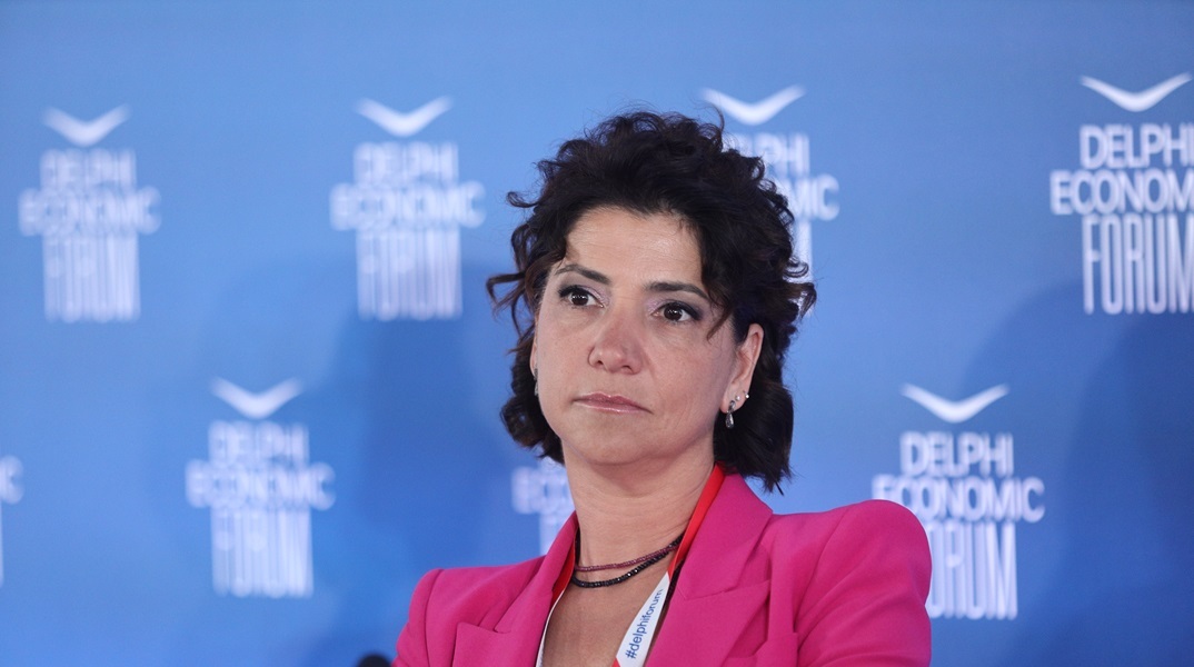 Η Αλεξία Μπακογιάννη στο Φόρουμ των Δελφών