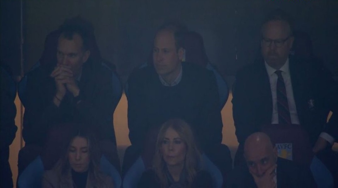 Ο Πρίγκιπας Ουίλιαμ είδε από τις εξέδρες την ιστορική νίκη του Ολυμπιακού επί της Άστον Βίλα 