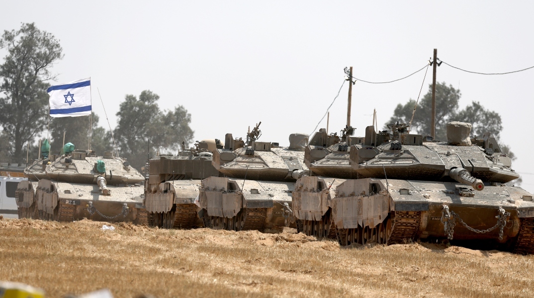 5 τανκ, σημαια