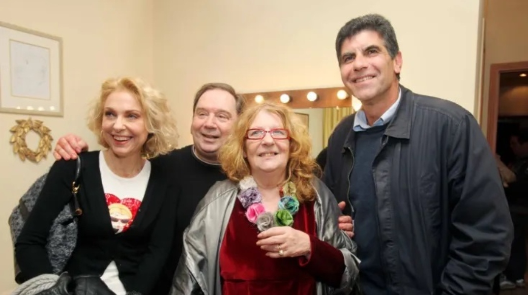 Η Ναταλία Τσαλίκη, ο Σταμάτης Φασουλής, η Άννα Παναγιωτοπούλου και ο Γιάννης Μπέζος 