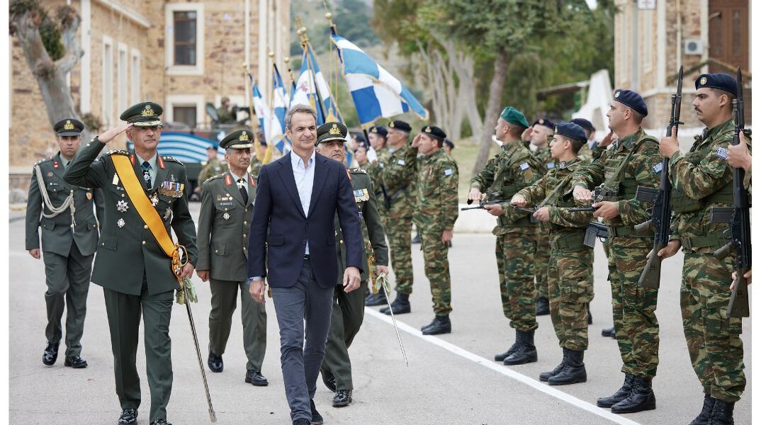 Μητσοτάκης από Χίο: Η συνεχής επένδυση στις Ένοπλες Δυνάμεις είναι μονόδρομος και αποτελεί στρατηγική επιλογή