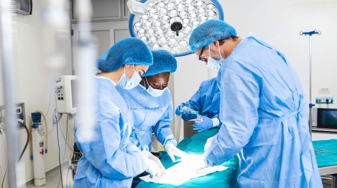 χειρουργοι