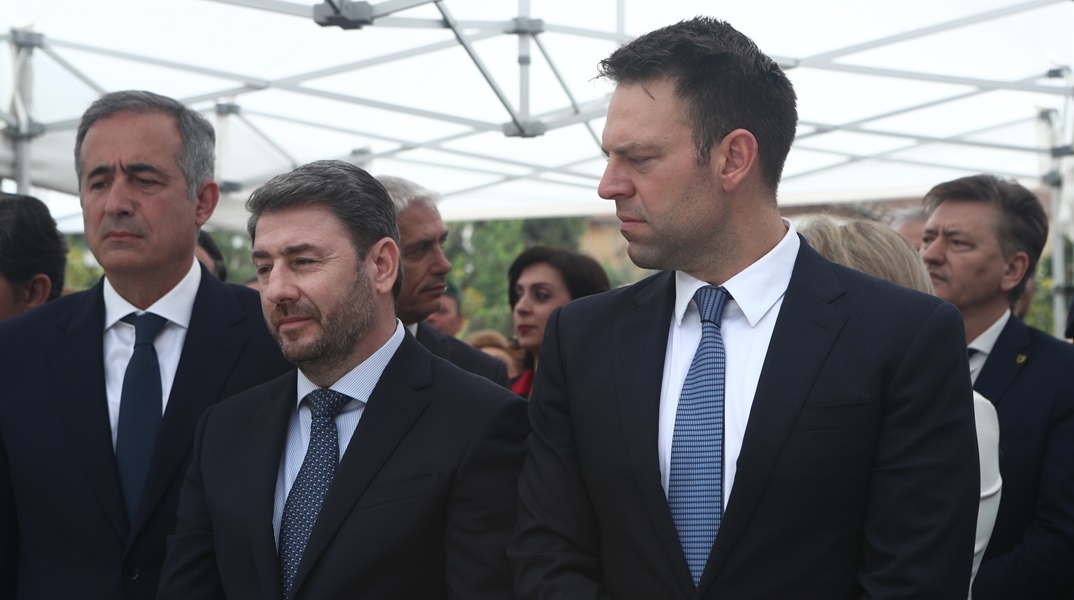 Κόντρα Κασσελάκη - Ανδρουλάκη για το ενδεχόμενο μετεκλογικής συνεργασίας μετά το πέρας των Ευρωεκλογών 