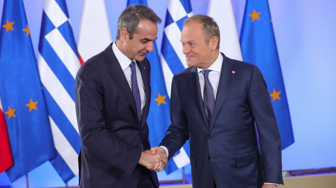 Ο Κυριάκος Μητσοτάκης με τον Ντόναλντ Τουσκ