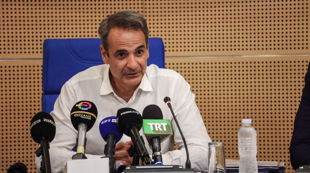  ΕΠΙΣΚΕΨΗ ΤΟΥ ΠΡΩΘΥΠΟΥΡΓΟΥ ΚΥΡΙΑΚΟΥ ΜΗΤΣΟΤΑΚΗ ΣΤΗΝ ΛΑΡΙΣΑ (EUROKINISSI)