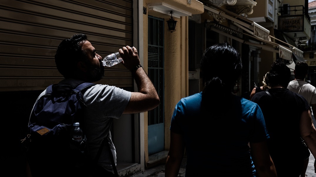 Κύμα καύσωνα σε ολόκληρη τη χώρα 