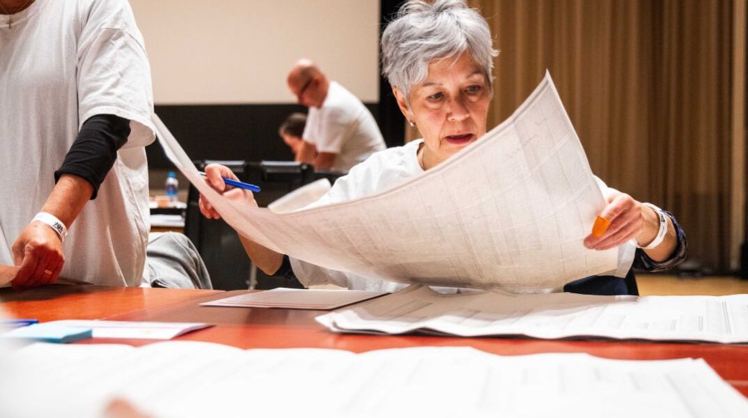 Ευρωεκλογές 2024 - Γαλλία: Ελαφρά μειωμένη εμφανίζεται η αποχή