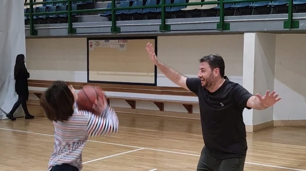 Ο πρόεδρος του ΠΑΣΟΚ Νίκος Ανδρουλάκης