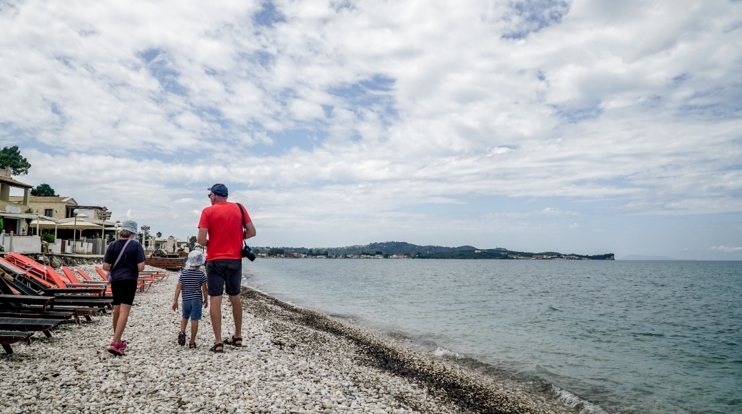 Αίθριος ο καιρός σήμερα Πέμπτη με ξηρασία και ισχυρούς ανέμους