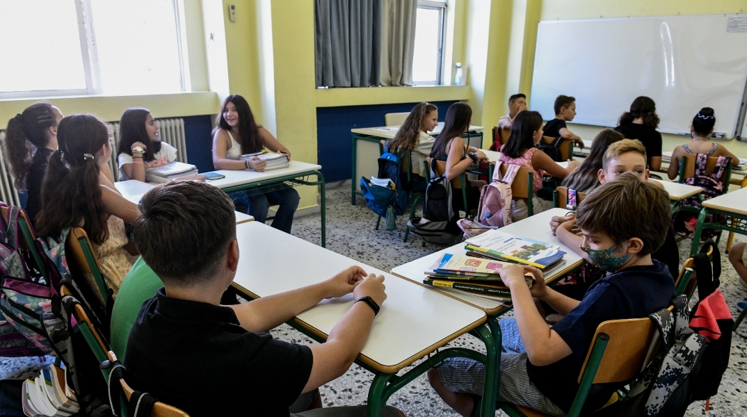 μαθητες, σχολικη αιθουσα