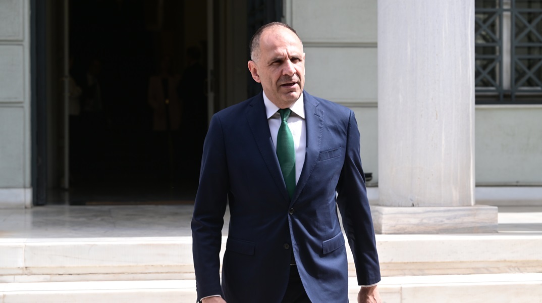 Γεραπετρίτης: Κατάφωρη παραβίαση της Συμφωνίας των Πρεσπών από την ηγεσία της Βόρειας Μακεδονίας