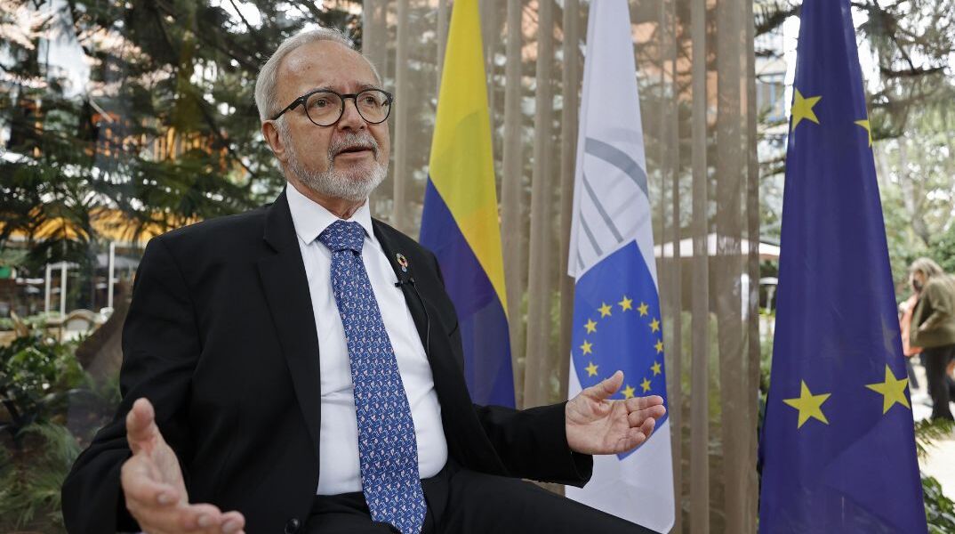 Ο πρώην πρόεδρος της Ευρωπαϊκής Τράπεζας Επενδύσεων υπό έρευνα για διαφθορά και υπεξαίρεση