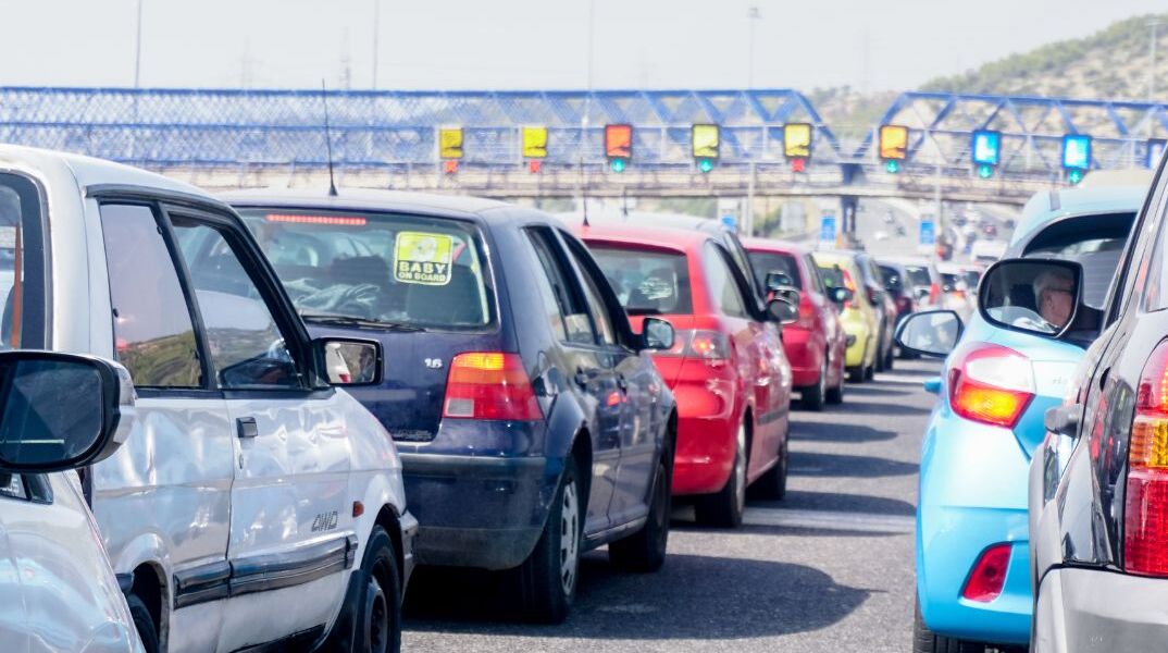      Σε εξέλιξη είναι η επιστροφή των εκδρομέων του τριημέρου του Αγίου Πνεύματος 