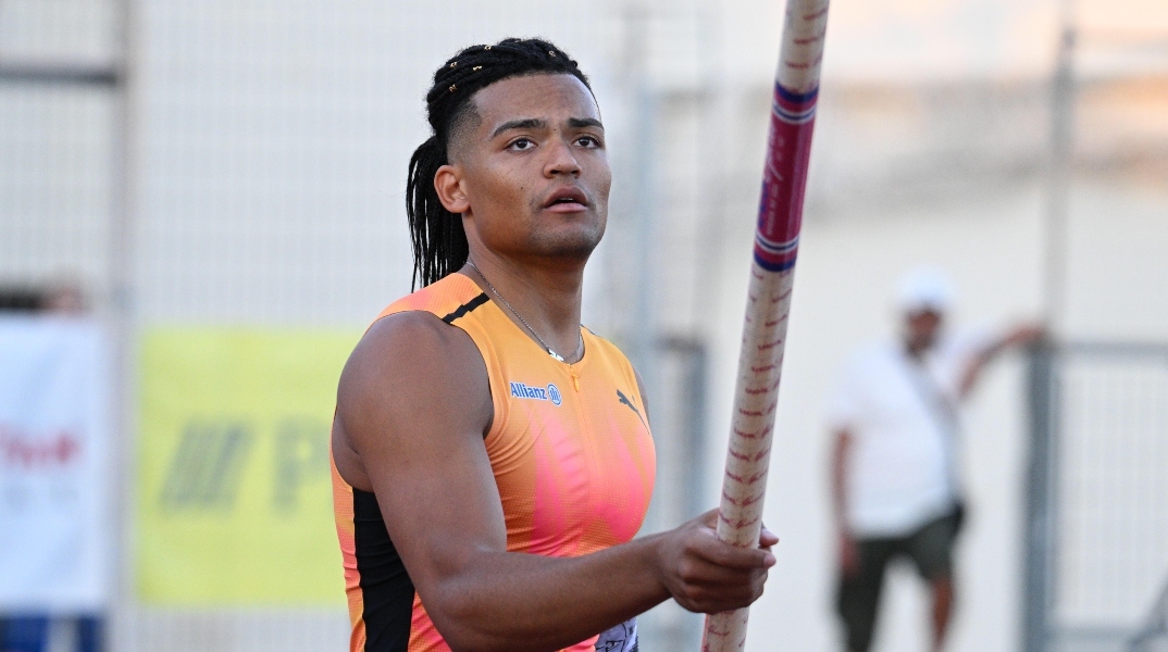 Ο Εμμανουήλ Καραλής