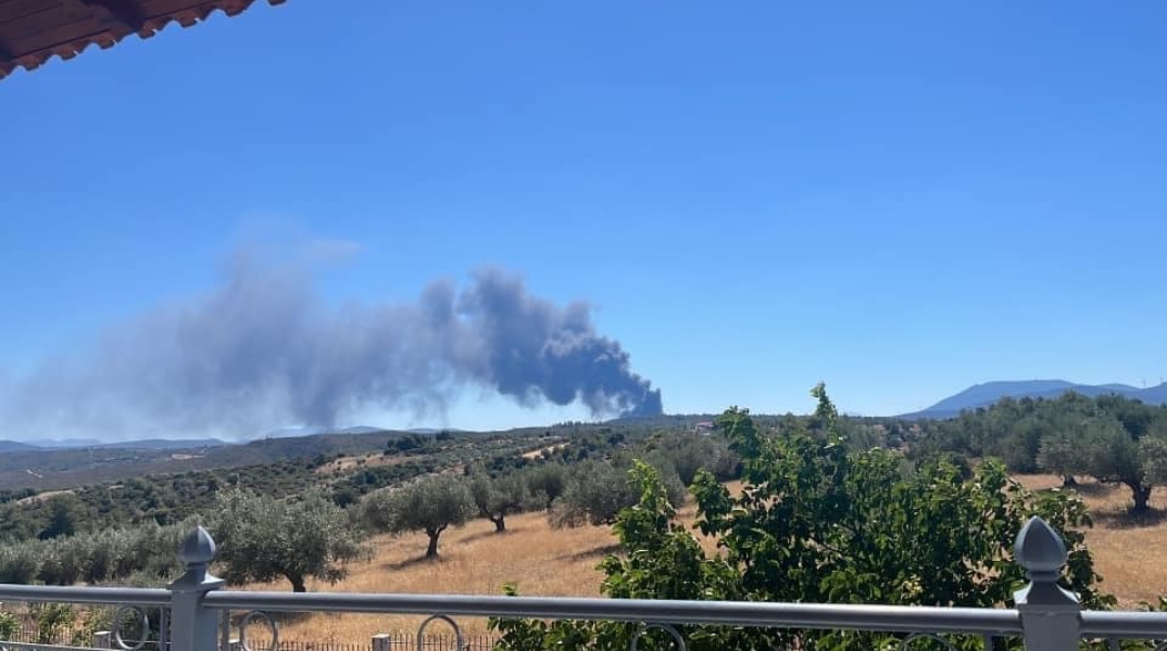 φωτια, καπνοι