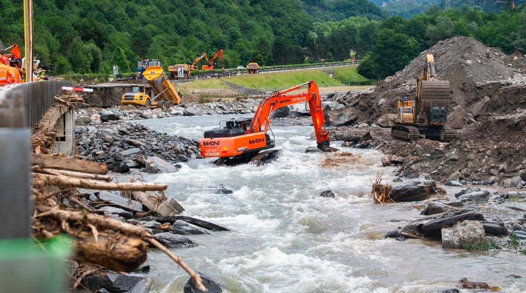 ποταμι, πλημμυρες, εσκαφεις