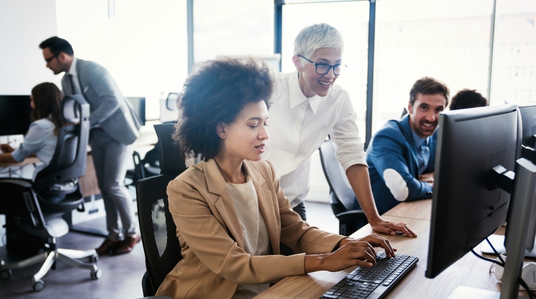 εργαζομενοι, γραφειο, υπολογιστες