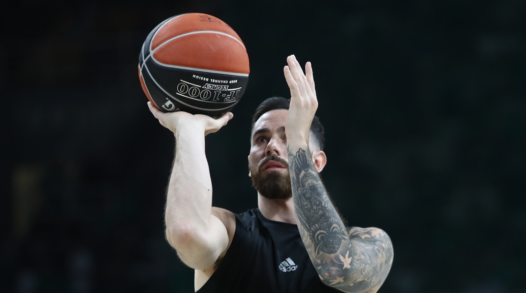 Ο Ολυμπιακός ανακοίνωσε την απόκτηση του Λούκα Βιλντόζα 