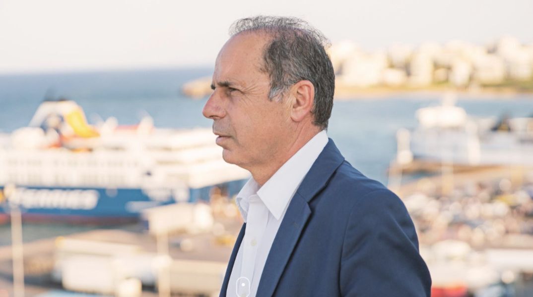 Ο Βαγγέλης Μπουρνούς 